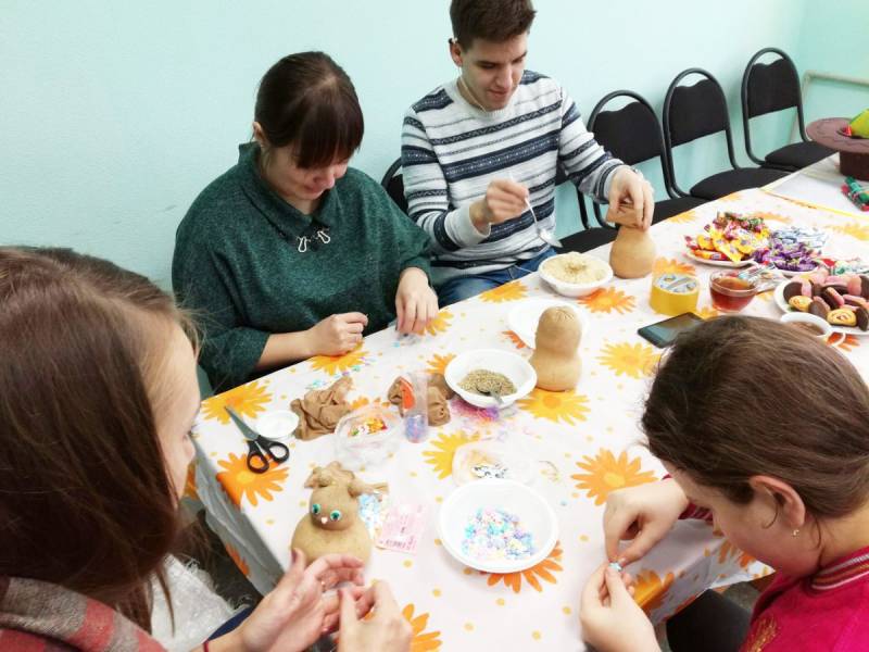 Лепка с детьми инвалидами