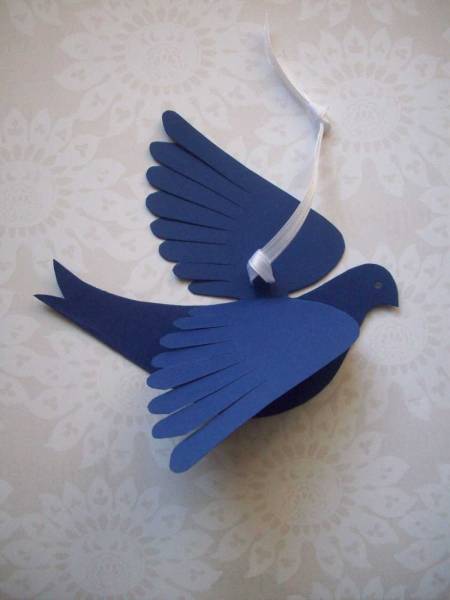 Голубь символ мира поделка