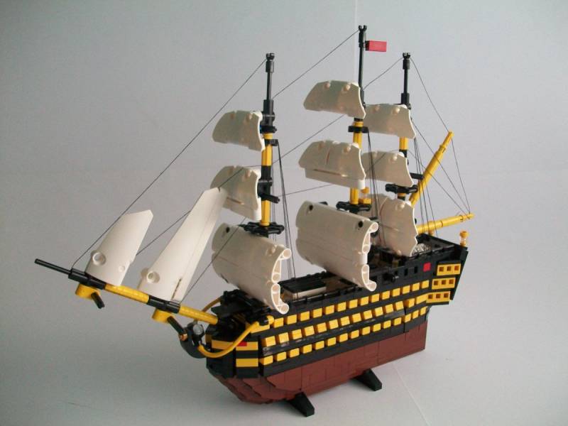 HMS Victory LEGO